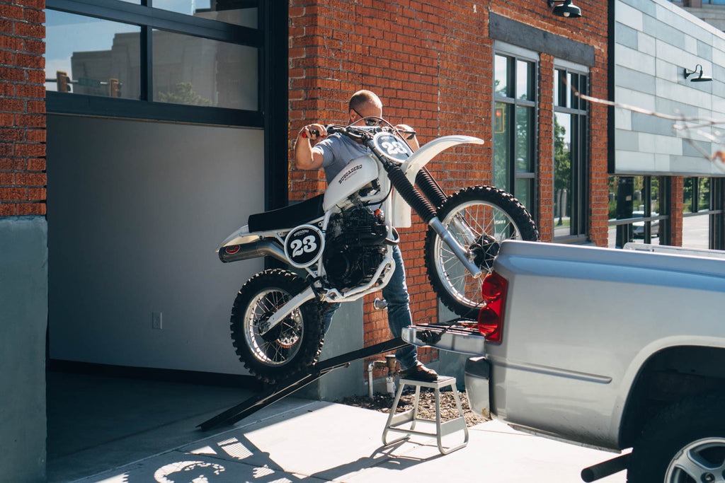 apresentando-hoodoo-uma-honda-xr350r-1983-customizada-03 - Apresentando 